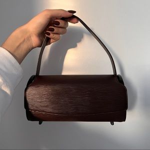 Vintage Louis Vuitton Cuir Épi bag